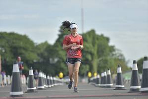 BIB: 0205, 
                            <button type="button" onclick="openModal(4911090)" class="btn btn-primary btn-sm float-right btn-popup" data-toggle="modal" data-target=".modal-high-quality">
                        <i class="fas fa-shopping-cart"></i> Add to Cart
                    </button>
                                            <button type="button" onclick="isThisMe(4911090, true)" class="btn btn-success btn-sm float-right btn-popup btn-isme hidden" data-toggle="tooltip" data-placement="bottom" title="นี่คือรูปของคุณใช่ไหม คลิกที่นี่เพื่อเอาเข้าอัลบั้ม">
                        <i class="fas fa-plus"></i> Add to album
                    </button>
                    <button type="button" onclick="isThisMe(4911090, false)" class="btn btn-warning btn-sm float-right btn-popup btn-isnotme hidden">
                        <i class="fas fa-ban"></i> Remove from album
                    </button>